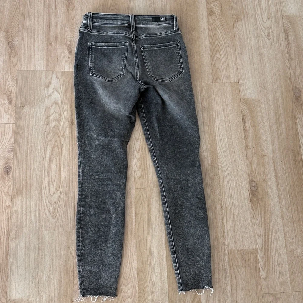 Kut from the Kloth Women's Connie Fab Ab Ankle Skinny Jeans in Black Wash - Picture 3 of 6